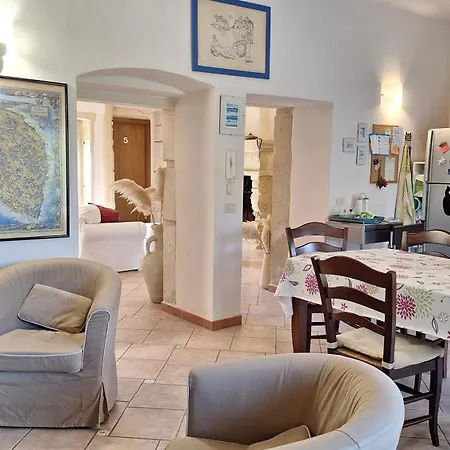 Guest house La Civetta, A 15 Minuti Dal Mare Di Otranto Specchia Gallone